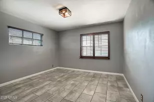 2035 W Denton Ln, Phoenix, AZ 85015 - Photo 17