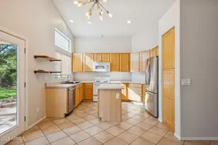 309 E Mesquite St, Gilbert, AZ 85296 - Photo 13