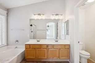 309 E Mesquite St, Gilbert, AZ 85296 - Photo 21