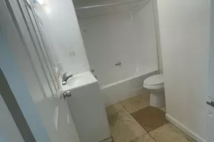 2698 N 43rd Ave, Phoenix, AZ 85009 - Photo 5