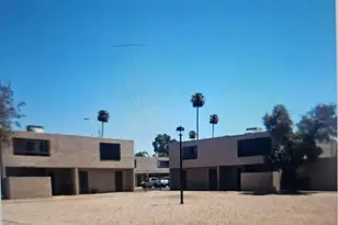 2698 N 43rd Ave, Phoenix, AZ 85009 - Photo 9