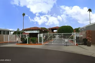 111 S Greenfield Rd, Mesa, AZ 85206 - Photo 33