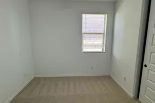 13286 W Eagle Feather Rd, Peoria, AZ 85383 - Photo 9