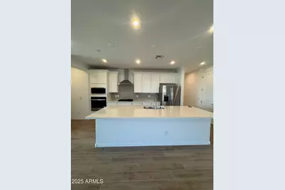 13351 W Eagle Feather Road, Peoria, AZ 85383 - Photo 3