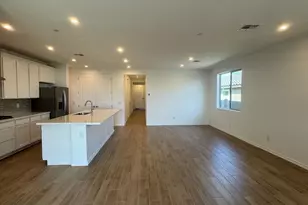 13351 W Eagle Feather Rd, Peoria, AZ 85383 - Photo 7