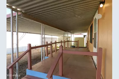 925 N Plaza Drive #32, Apache Junction, AZ 85120 - Photo 3