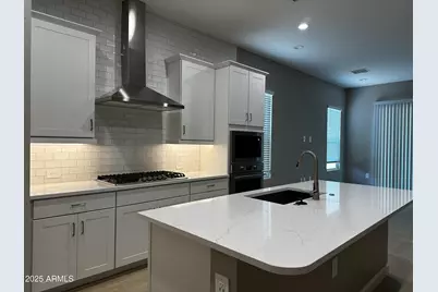 21560 N 102nd Avenue, Peoria, AZ 85382 - Photo 3