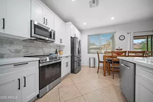 4010 E Sundance Ct, Gilbert, AZ 85297 - Photo 9