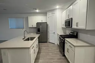 25393 N 75th Ln, Peoria, AZ 85383 - Photo 5