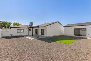 106 E El Camino Dr, Phoenix, AZ 85020 - Photo 33