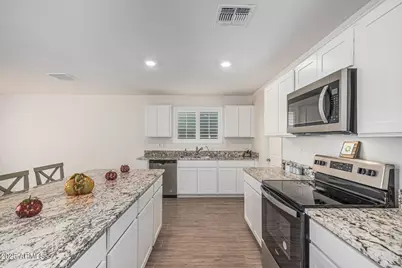 18449 E Eloisa Drive E, Gold Canyon, AZ 85118 - Photo 9