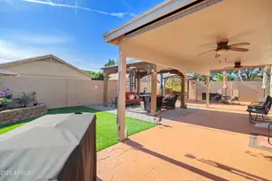 13341 W Ocotillo Ln, Surprise, AZ 85374 - Photo 5