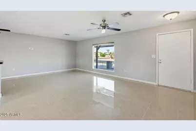 9307 W Arrowhead Drive, Sun City, AZ 85351 - Photo 7