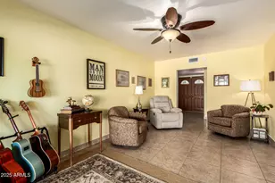 10425 N Balboa Dr, Sun City, AZ 85351 - Photo 9