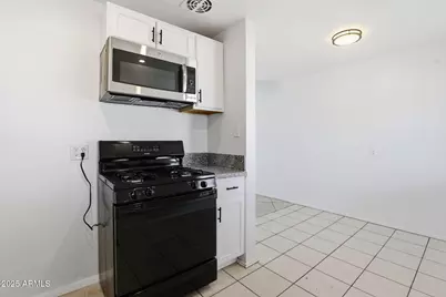 2001 N 39th Avenue, Phoenix, AZ 85009 - Photo 17