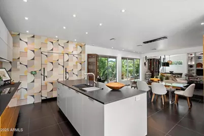 6417 N 52nd Place, Paradise Valley, AZ 85253 - Photo 19