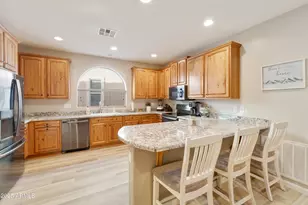 4484 E Sourwood Dr, Gilbert, AZ 85298 - Photo 11