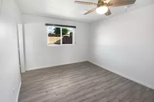 4345 N 47th Dr, Phoenix, AZ 85031 - Photo 21