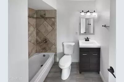 4345 N 47th Drive, Phoenix, AZ 85031 - Photo 5