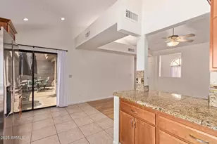 5640 E Bell Rd, Scottsdale, AZ 85254 - Photo 13