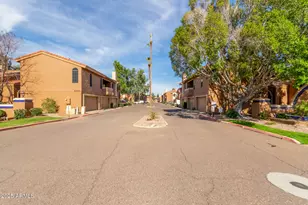 5640 E Bell Rd, Scottsdale, AZ 85254 - Photo 37