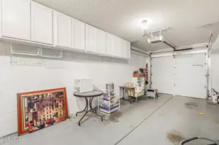 925 E Villa Maria Dr, Phoenix, AZ 85022 - Photo 17