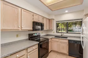 11515 N 91st St, Scottsdale, AZ 85260 - Photo 13