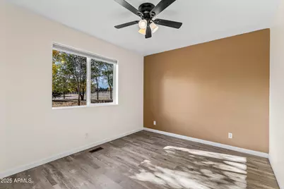 12580 John Wayne Boulevard, Flagstaff, AZ 86004 - Photo 23