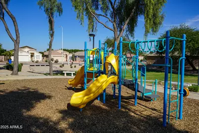 898 E Monterey Street, Chandler, AZ 85225 - Photo 51