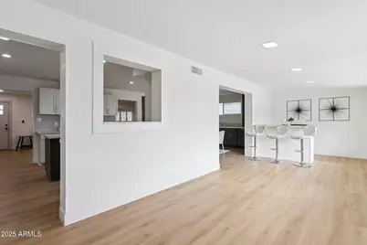 7827 E Moreland Street, Scottsdale, AZ 85257 - Photo 15