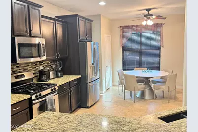 18616 W Illini Street, Goodyear, AZ 85338 - Photo 5