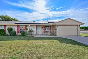 10643 W Roundelay Cir, Sun City, AZ 85351 - Photo 1