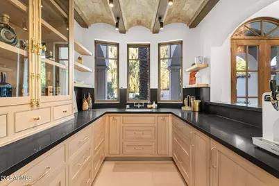 8601 N 59th Place, Paradise Valley, AZ 85253 - Photo 17