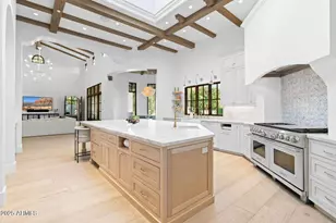 8601 N 59th Pl, Paradise Valley, AZ 85253 - Photo 11