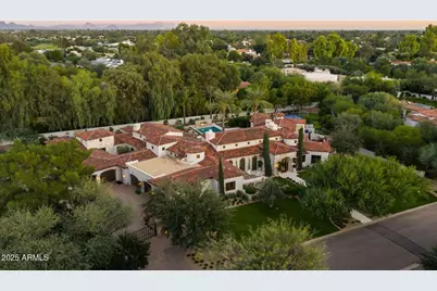 8601 N 59th Place, Paradise Valley, AZ 85253 - Photo 1