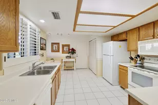 557 S Palo Verde Way, Mesa, AZ 85208 - Photo 5