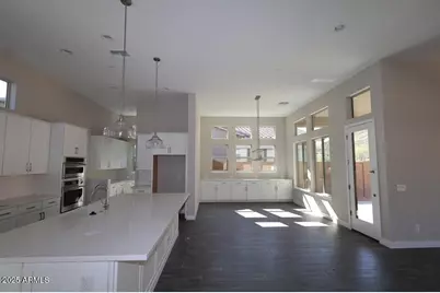 32468 N 135th Drive, Peoria, AZ 85383 - Photo 3