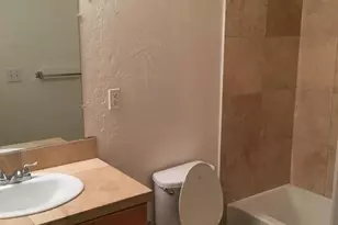 7106 N 68th Dr, Glendale, AZ 85303 - Photo 17