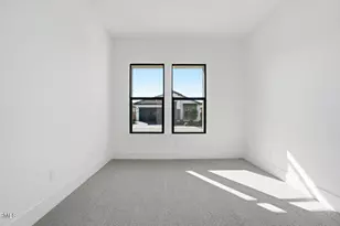 668 E Greenback Dr, San Tan Valley, AZ 85140 - Photo 17