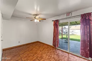 6402 W Avalon Dr, Phoenix, AZ 85033 - Photo 11