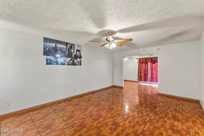 6402 W Avalon Drive, Phoenix, AZ 85033 - Photo 5