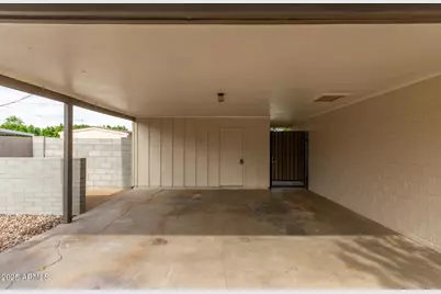 8730 E Terrace Drive, Scottsdale, AZ 85251 - Photo 5