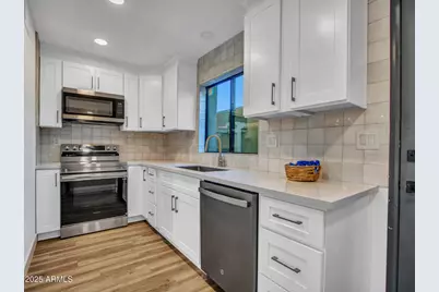 3501 N 64th Street #18, Scottsdale, AZ 85251 - Photo 13