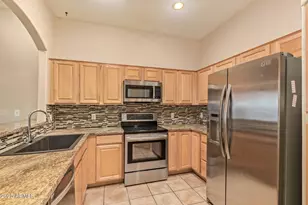 4533 N 22nd St, Phoenix, AZ 85016 - Photo 9