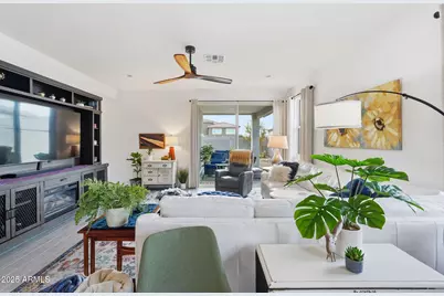 17285 W Running Deer Trail, Surprise, AZ 85387 - Photo 7