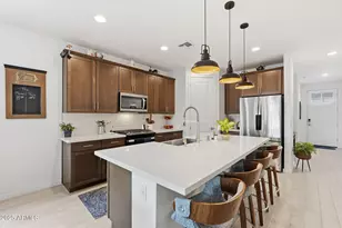 17285 W Running Deer Trl, Surprise, AZ 85387 - Photo 11