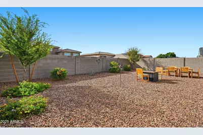 17285 W Running Deer Trail, Surprise, AZ 85387 - Photo 41