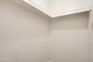 1831 E Kirkland Ln, Tempe, AZ 85281 - Photo 15