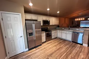 11252 E Calypso Ave, Mesa, AZ 85208 - Photo 3