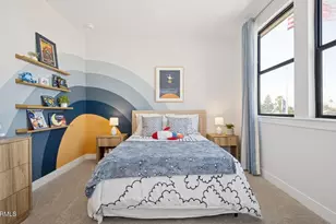 8010 W Royal Palm Rd, Peoria, AZ 85345 - Photo 31